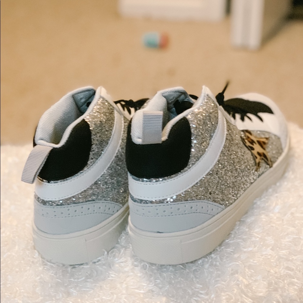 Glitter Star Sneakers - Picture 3 of 4